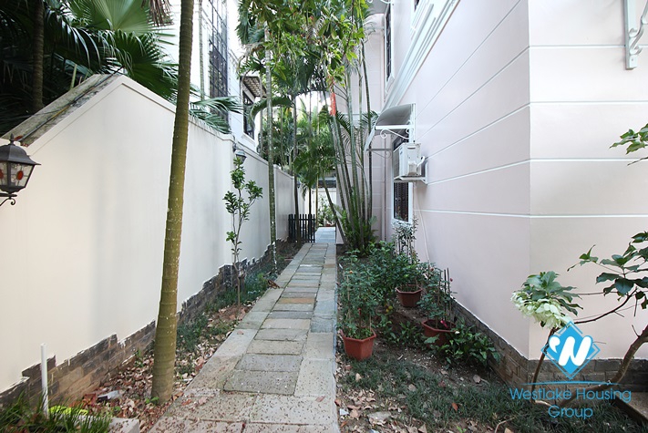 A huge villa with large terrace for rent in Ciputra D Block